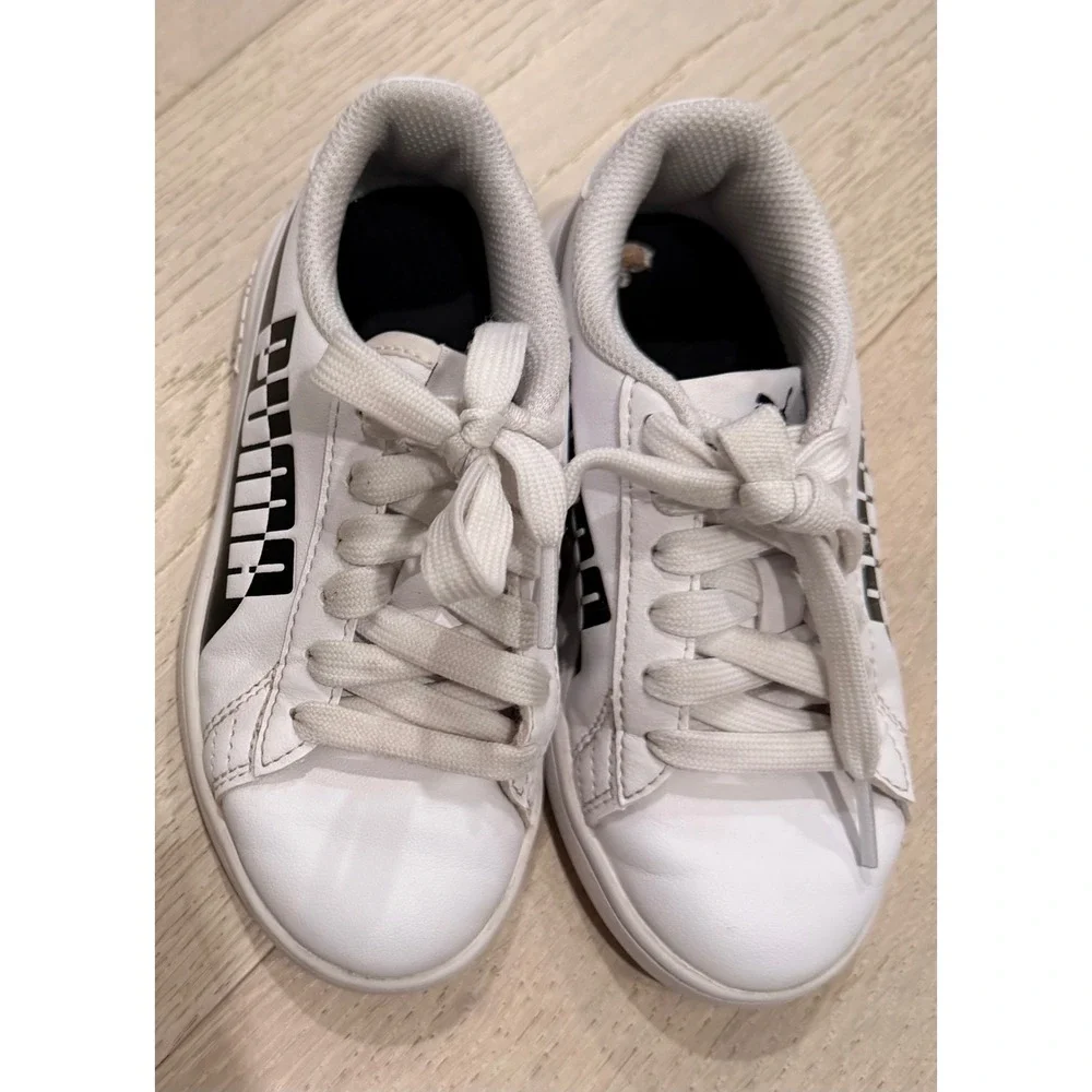 Puma Smash v2 Max Kids Sneakers White Black Low Top Athletic Shoes 373805-02 12C - Picture 2 of 8